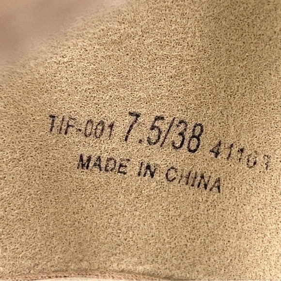 Chinese Laundry‎ Womens Dark Nude Faux Vegan Suede Block Heels Sandals Shoes 7.5 - Picture 14 of 15